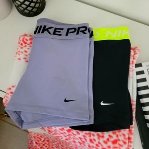 NIKE Pro Women's 3" Shorts